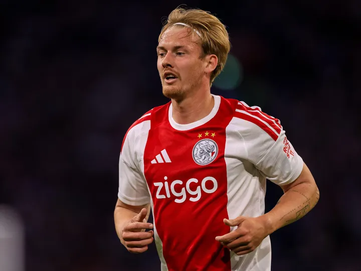 Ajax vs Heerenveen – News and Probable Lineups