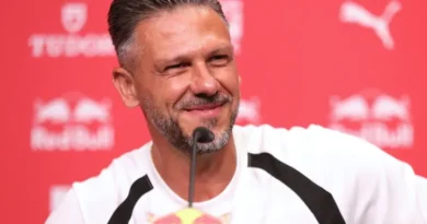 Rewrite RB Leipzig vs Hamburg SV – News and Probable Lineups in ENGLISH: translate all country names to English and adapt team/club names to their standard English exonyms when widely used (e.g., Bayern München → Bayern Munich, Inter Milano → Inter Milan); otherwise keep official club names; preserve original casing; output only the transformed title.